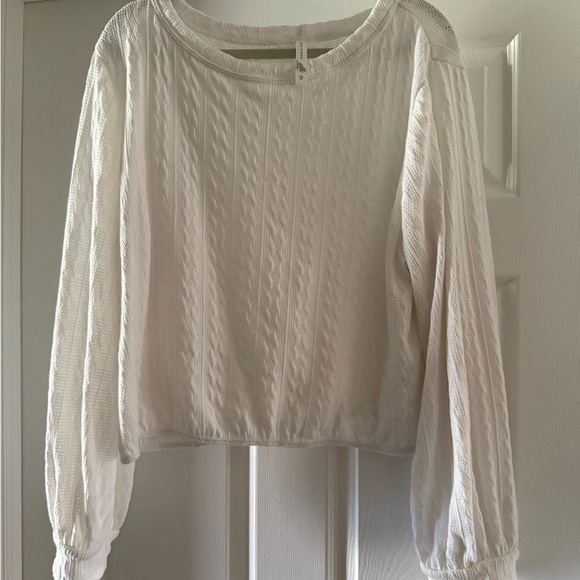Altar’d State White Textured Long Sleeve Top - Picture 1 of 3